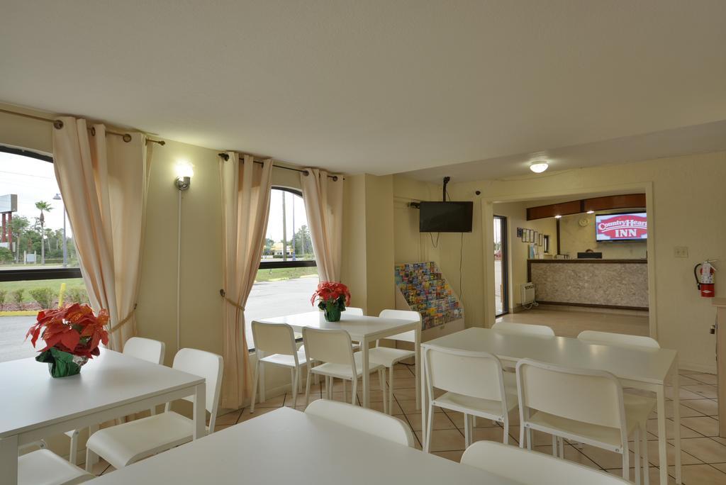 Country Hearth Inn- Кисими Екстериор снимка