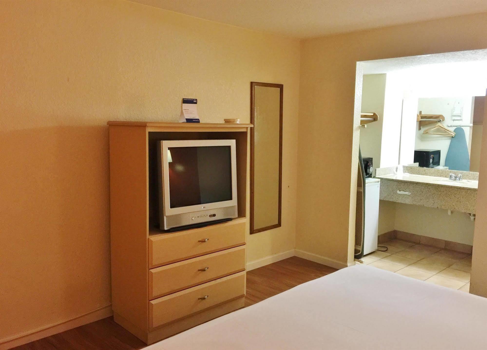 Country Hearth Inn- Кисими Екстериор снимка