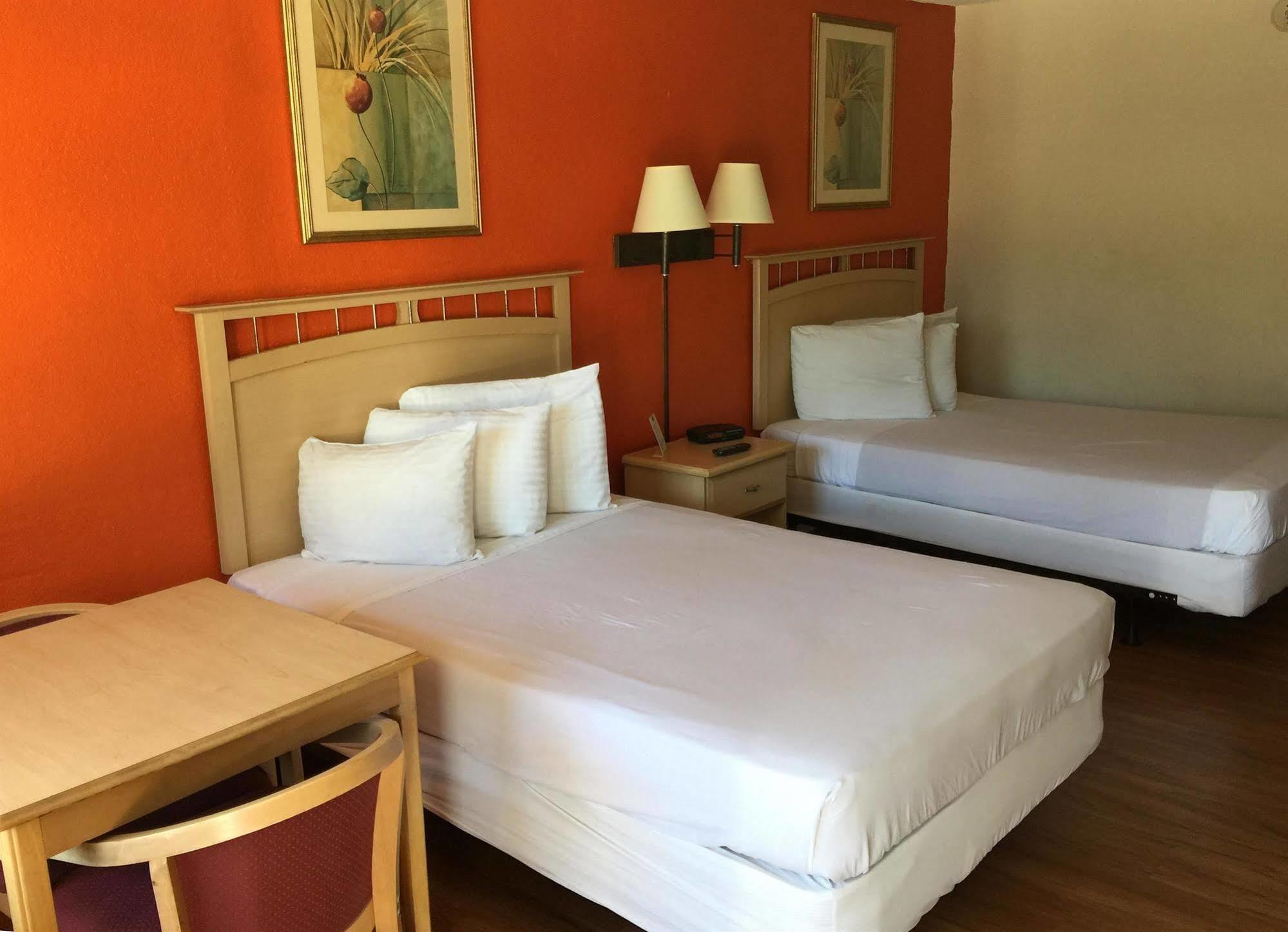 Country Hearth Inn- Кисими Екстериор снимка